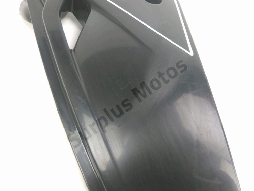 CARENAGE ARRIERE GAUCHE