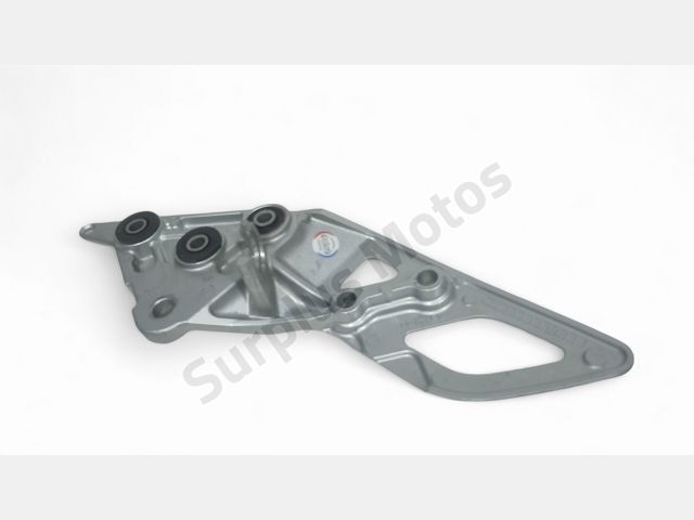 PLATINE AVANT DROITE