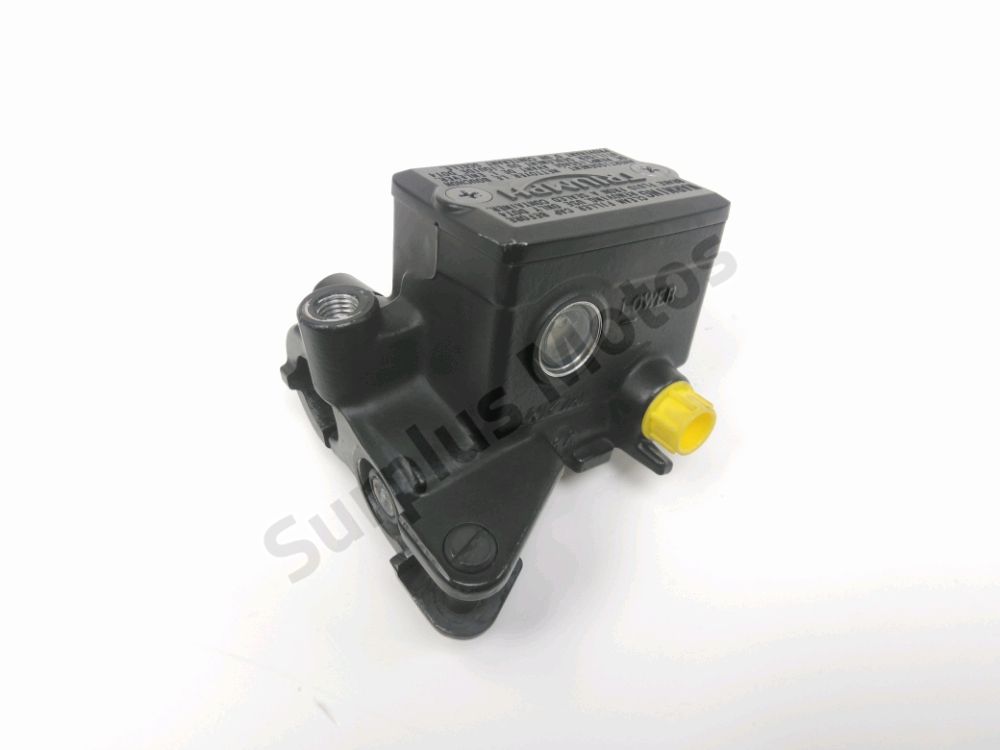 MAITRE CYLINDRE FREIN AV COMPLET