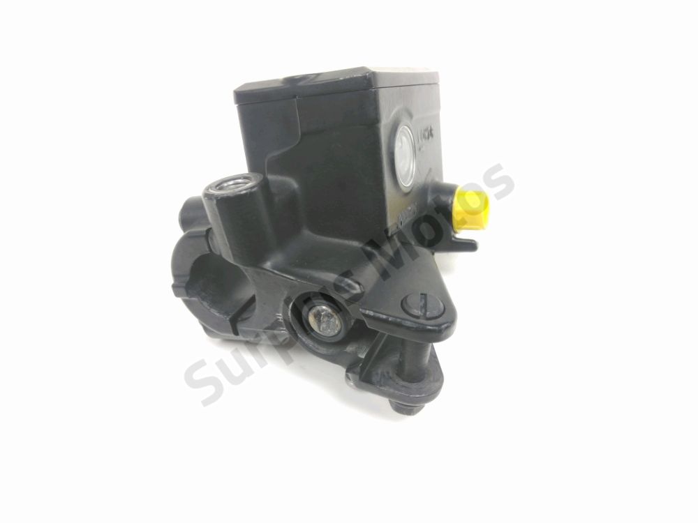 MAITRE CYLINDRE FREIN AV COMPLET