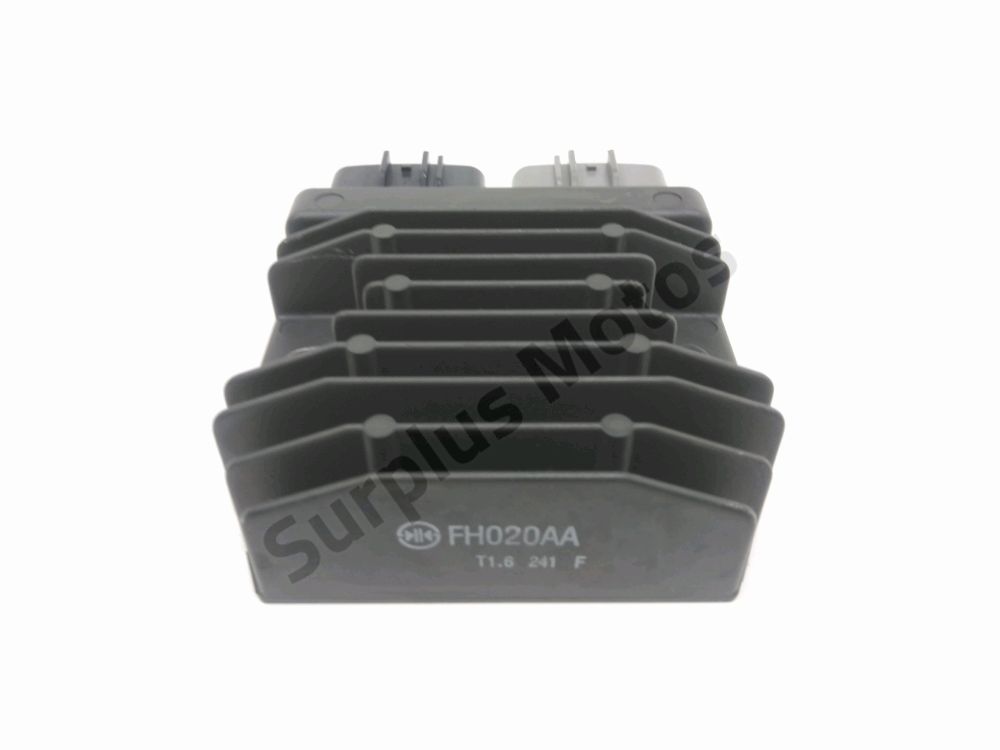 Regulateur de tension