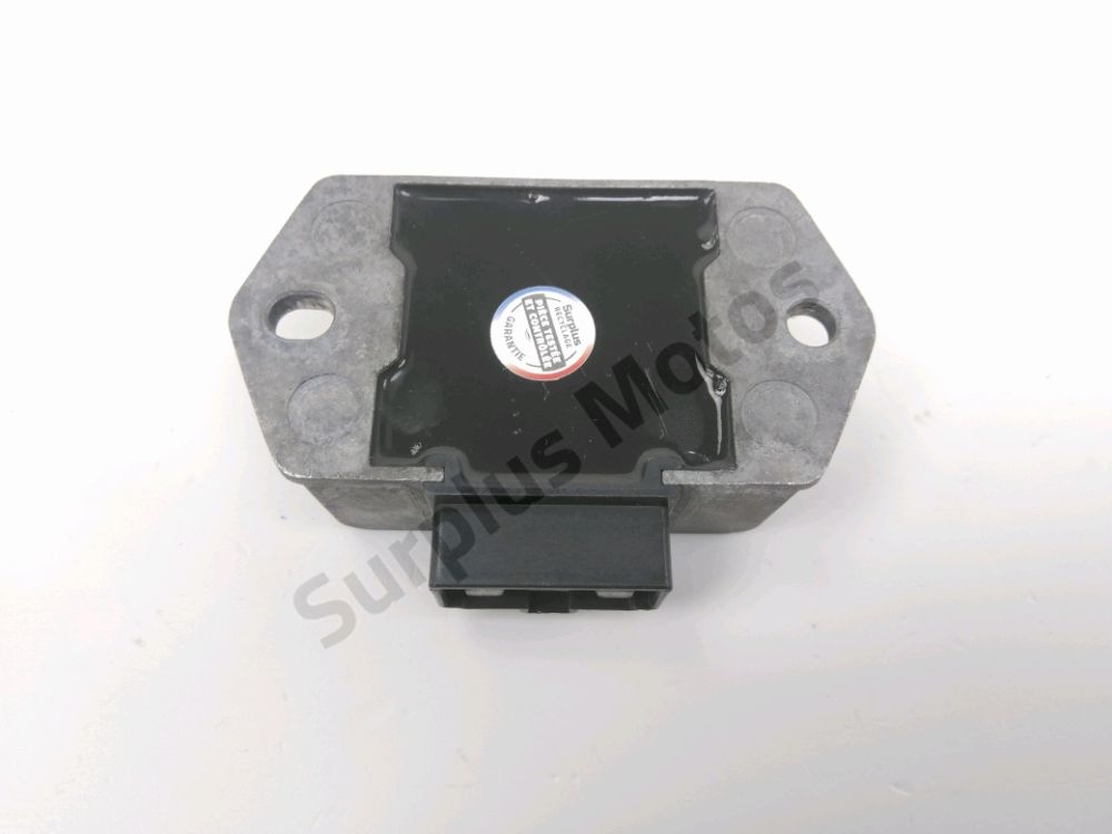 REGULATEUR DE TENSION