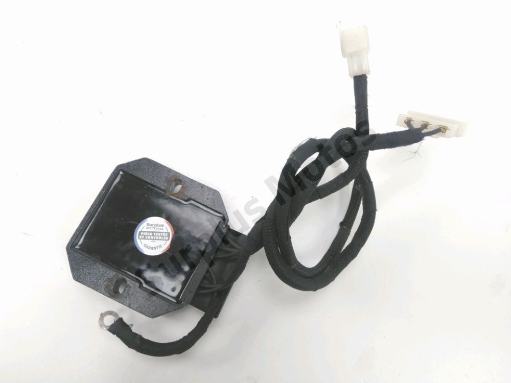 REGULATEUR DE TENSION