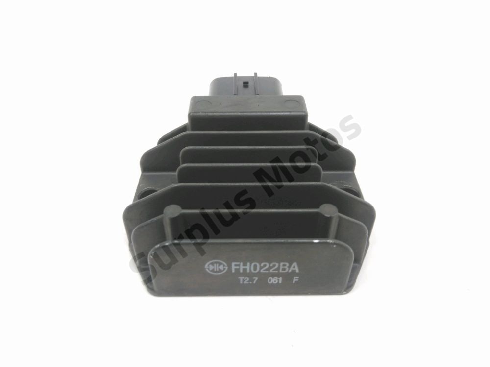 Regulateur de tension