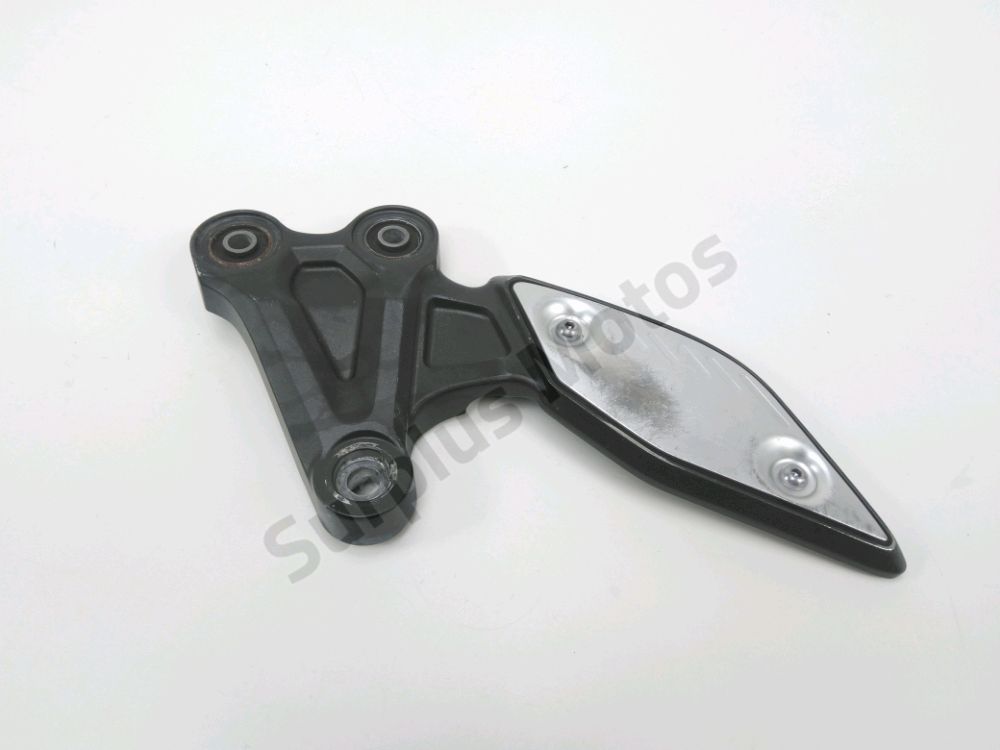 Platine avant gauche complete