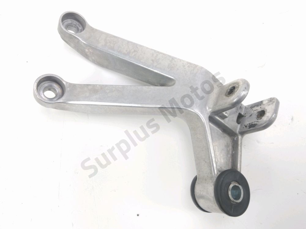 PLATINE ARRIERE DROITE COMPLETE