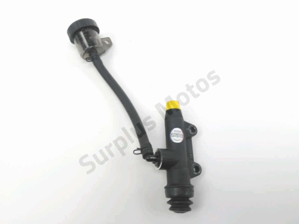 Maitre cylindre frein ar complet