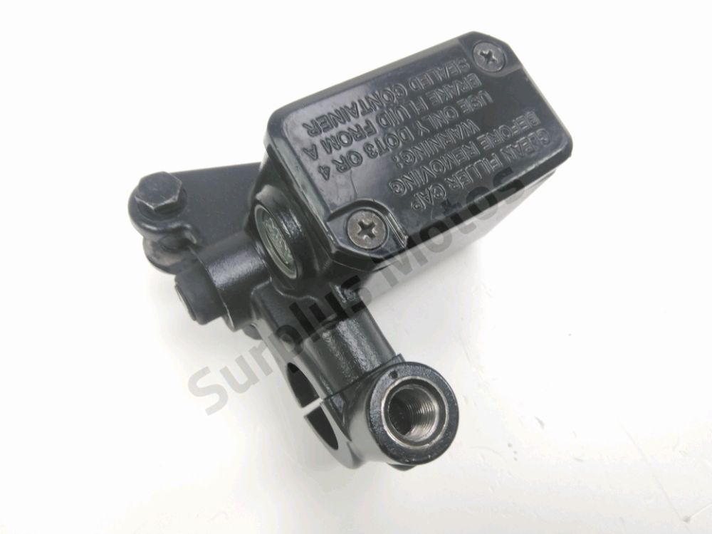 MAITRE CYLINDRE FREIN AR COMPLET