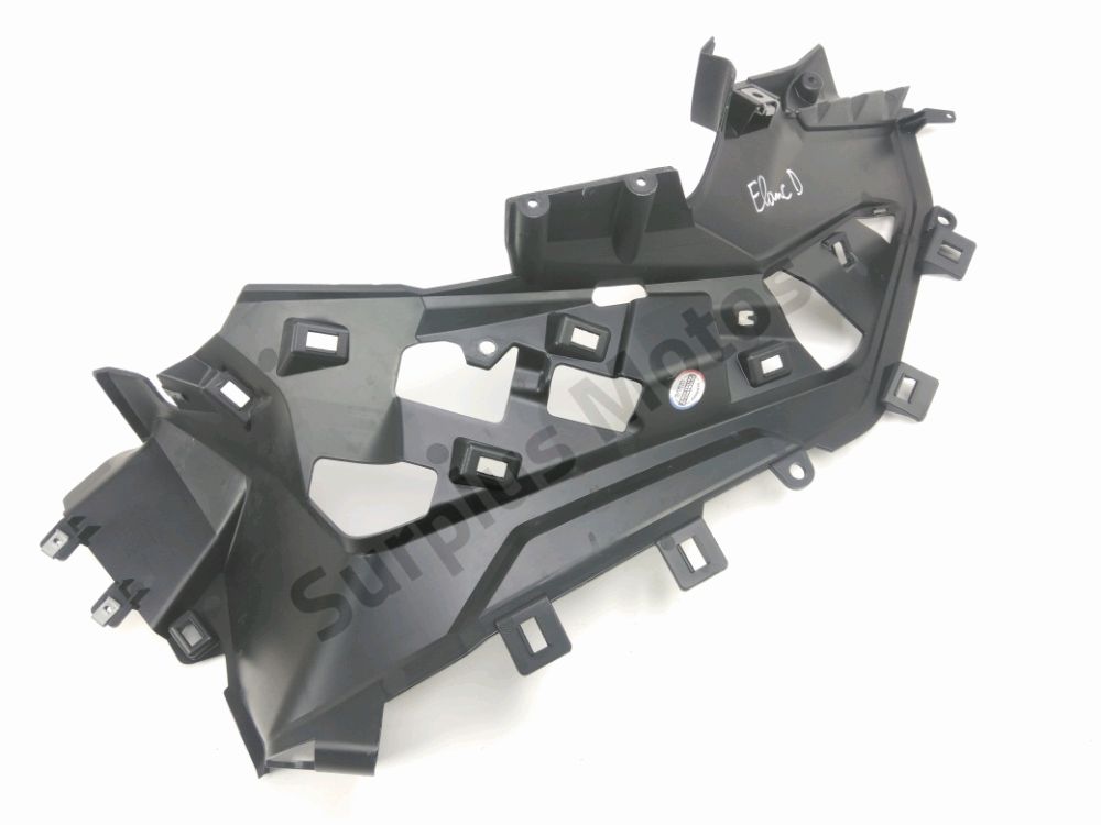 FLANC CARENAGE DROIT