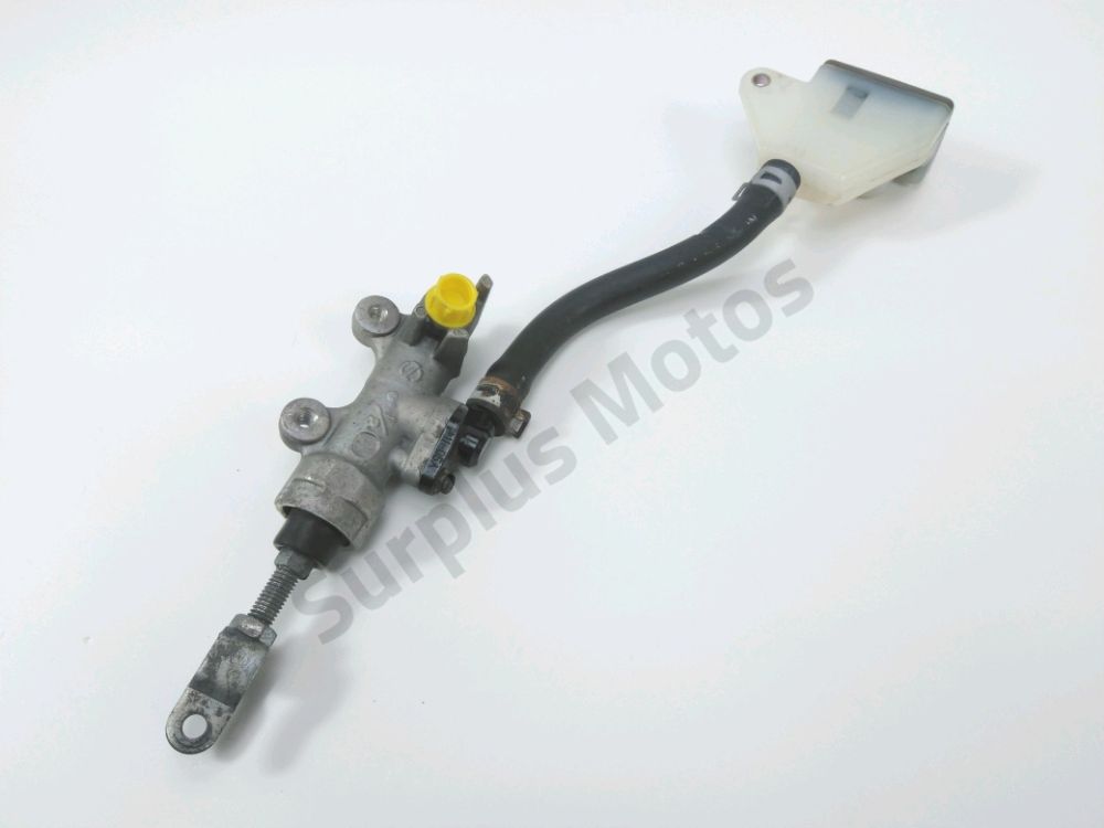 Maitre cylindre frein ar complet