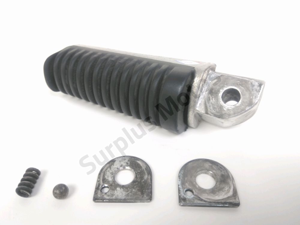 Repose pieds arriere gauche