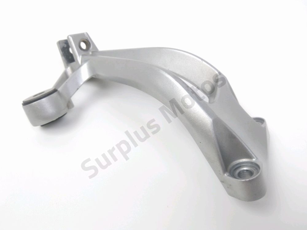 Platine arriere droite complete