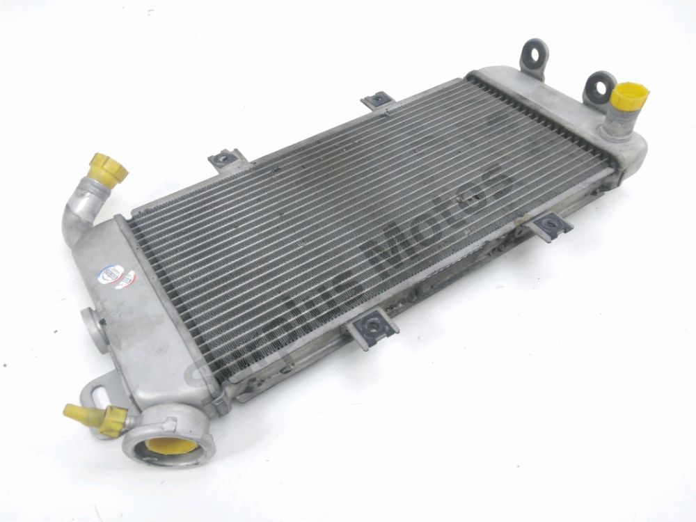 RADIATEUR EAU