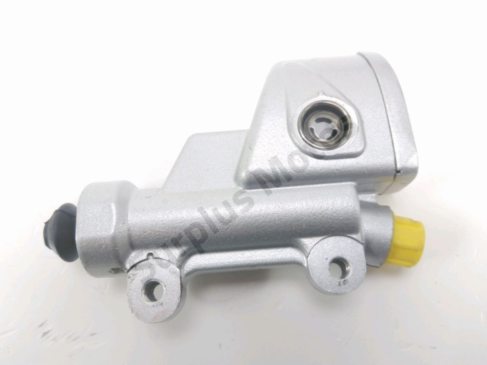 MAITRE CYLINDRE FREIN AR COMPLET