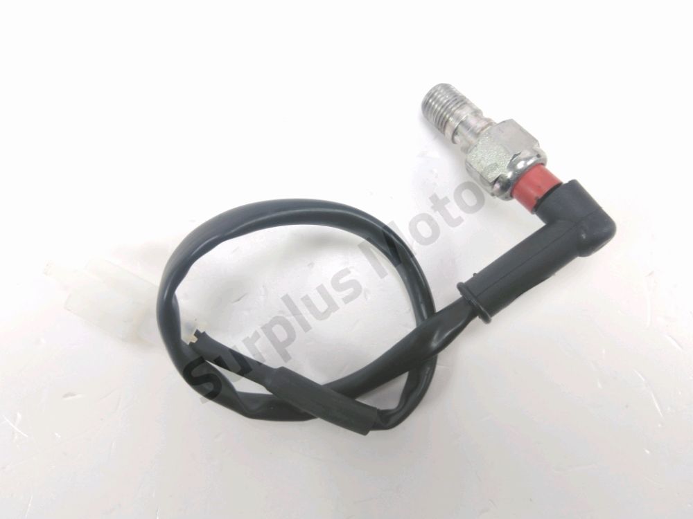 CONTACTEUR DE STOP AR