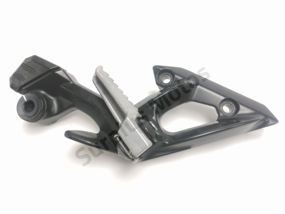 Platine arriere droite complete