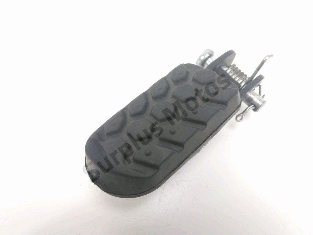 Repose pieds avant gauche