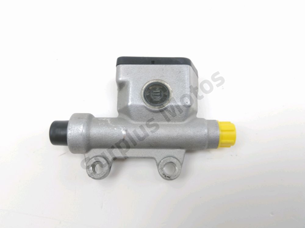 Maitre cylindre frein ar complet