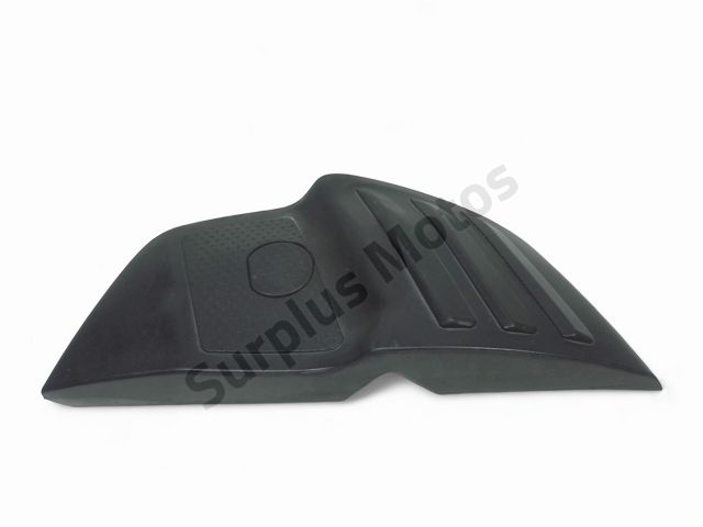 Repose pieds arriere gauche