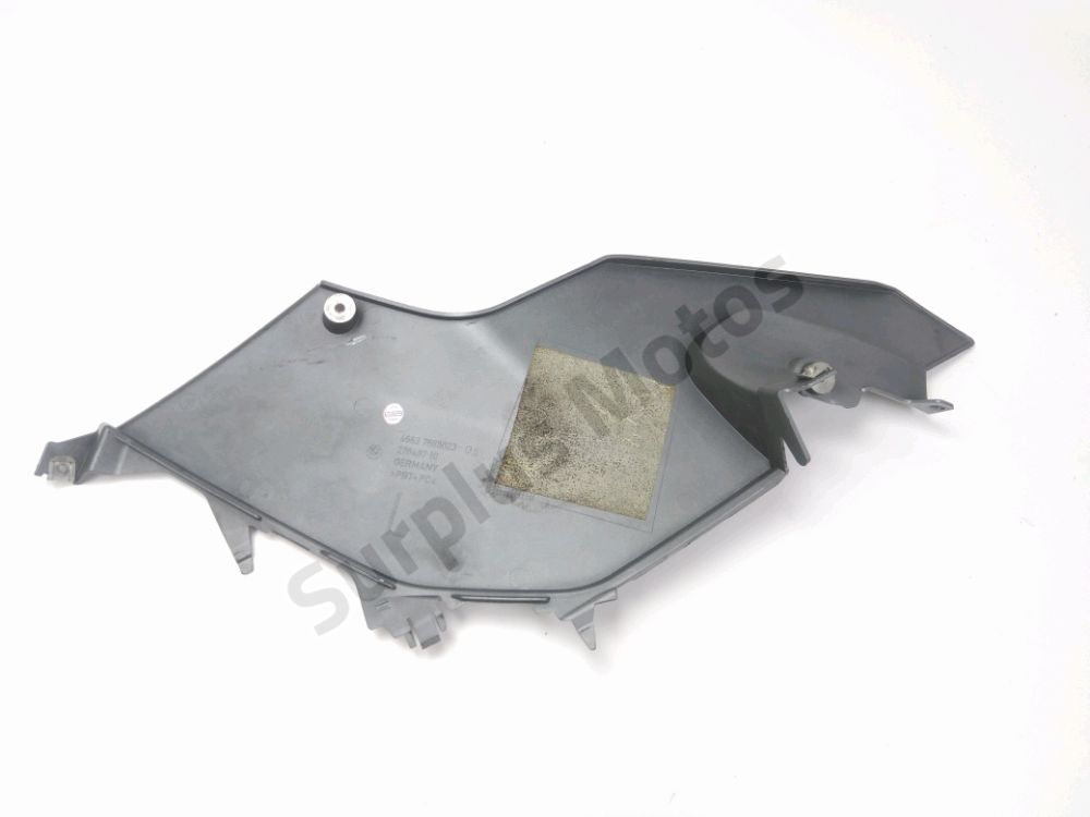 CACHE LATERAL GAUCHE