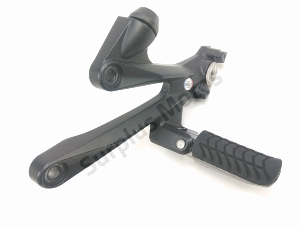 Platine et repose pieds arriere gauche