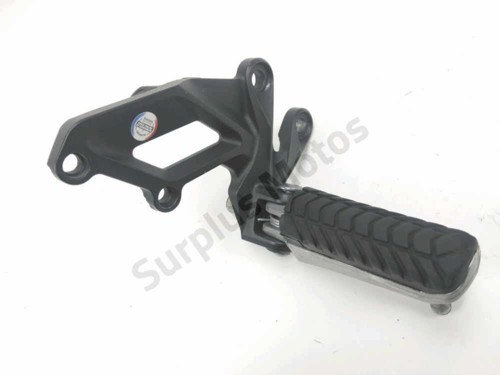 Platine avant droite complete