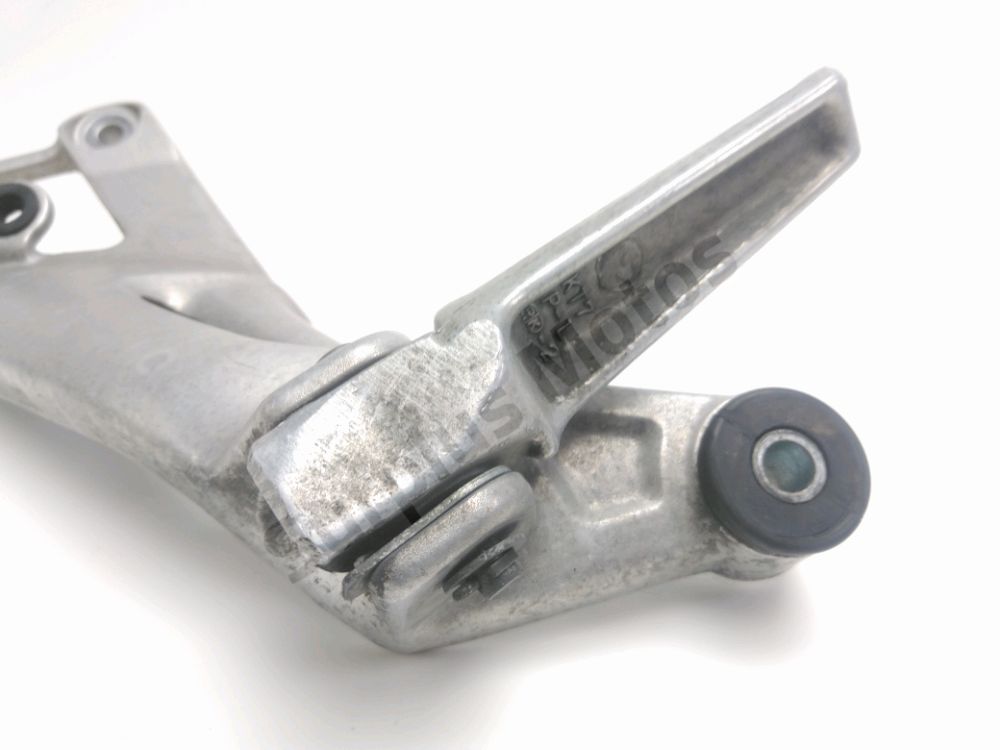 PLATINE ARRIERE GAUCHE COMPLETE