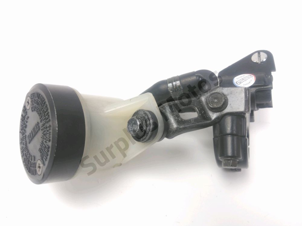 Maitre cylindre frein av complet