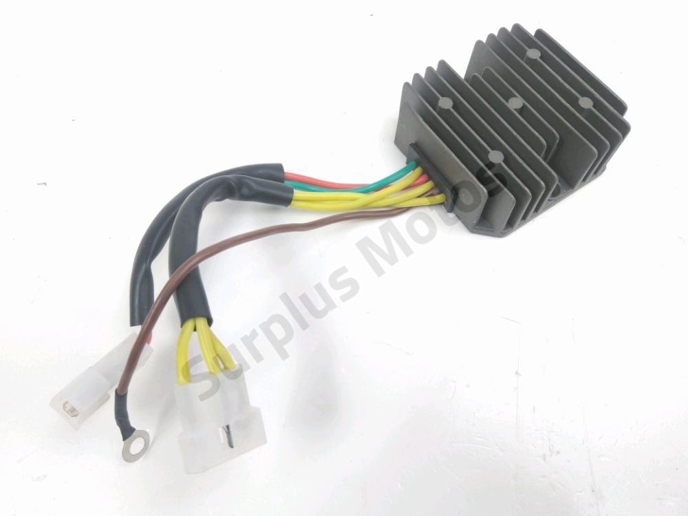 REGULATEUR DE TENSION