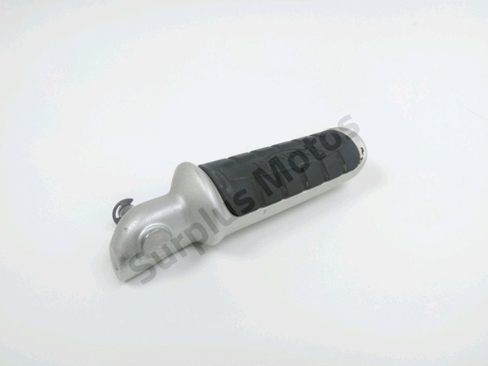 Repose pieds arriere gauche