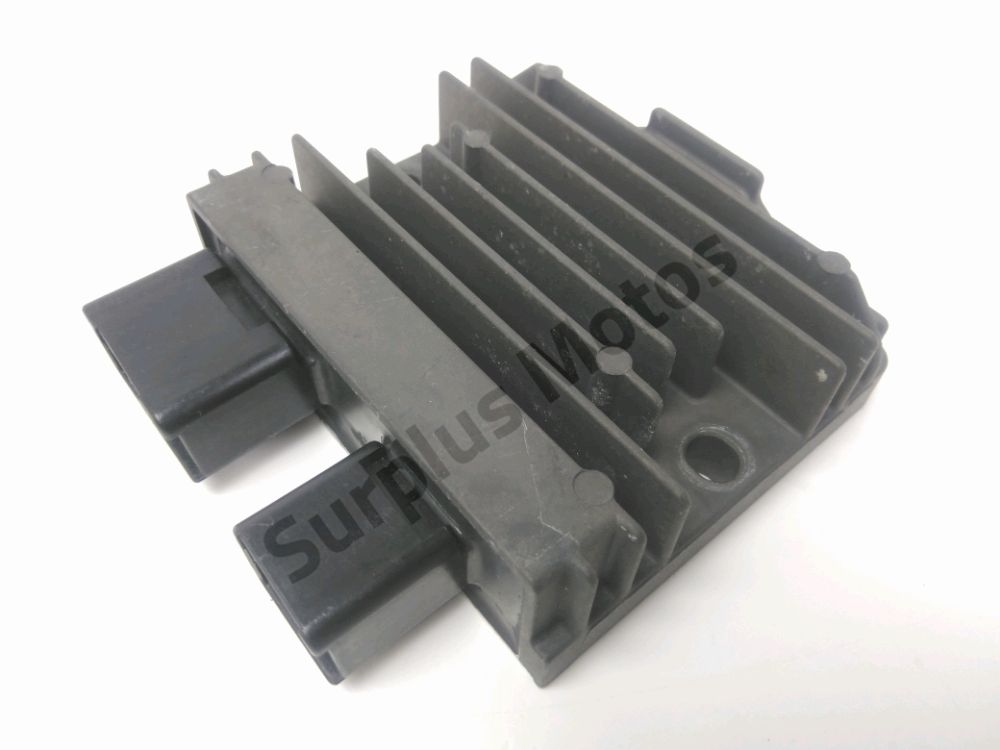 Regulateur de tension