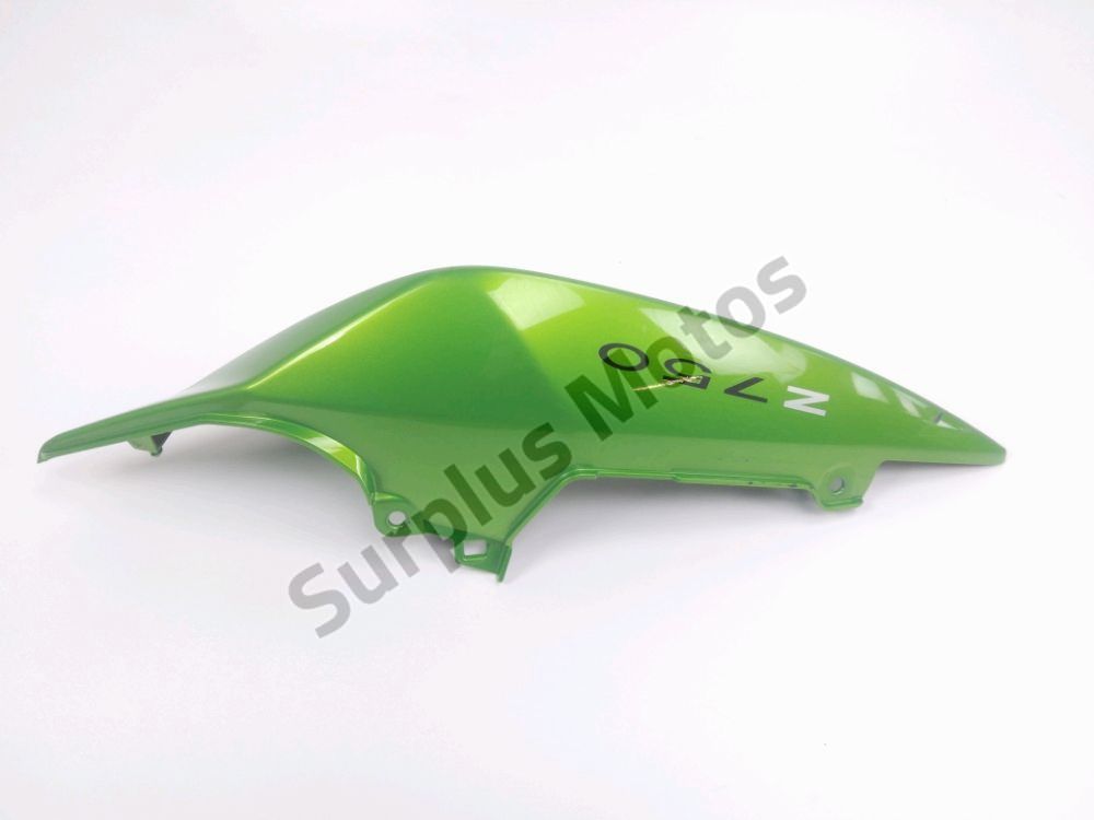 Carenage arriere droit