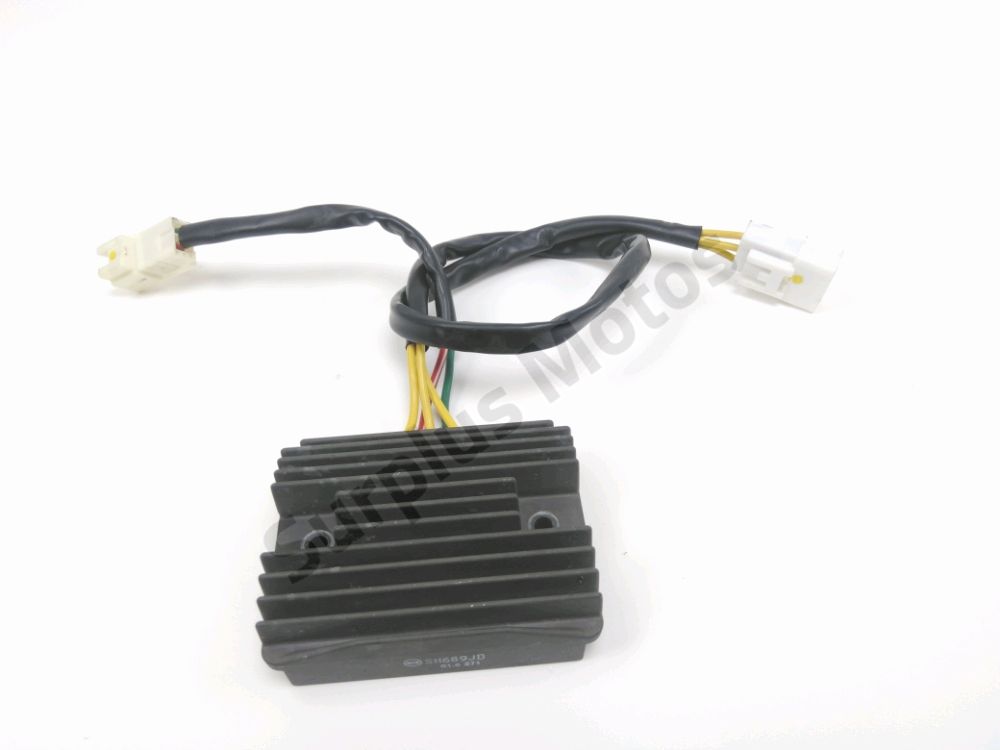REGULATEUR DE TENSION