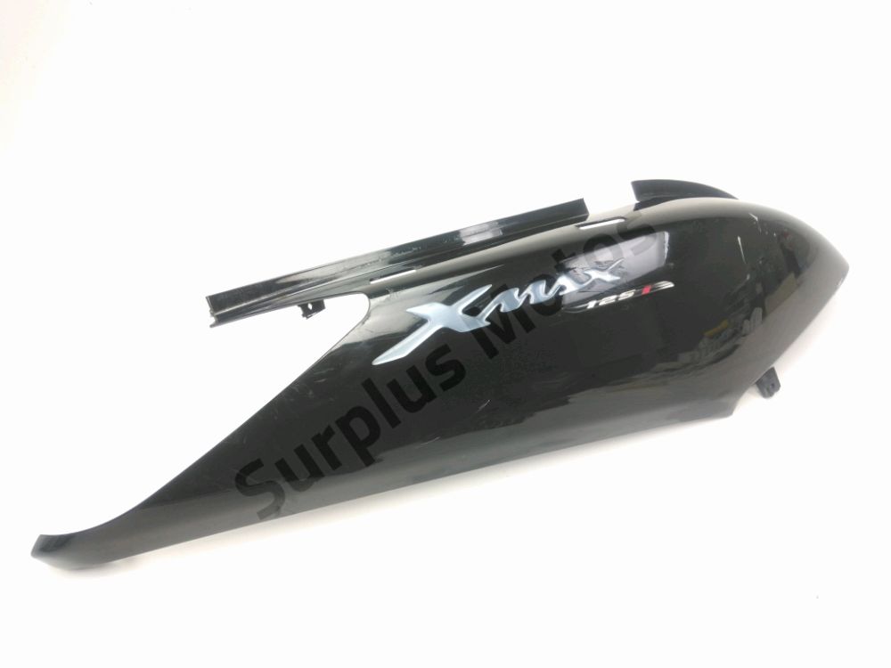 Carenage arriere droit