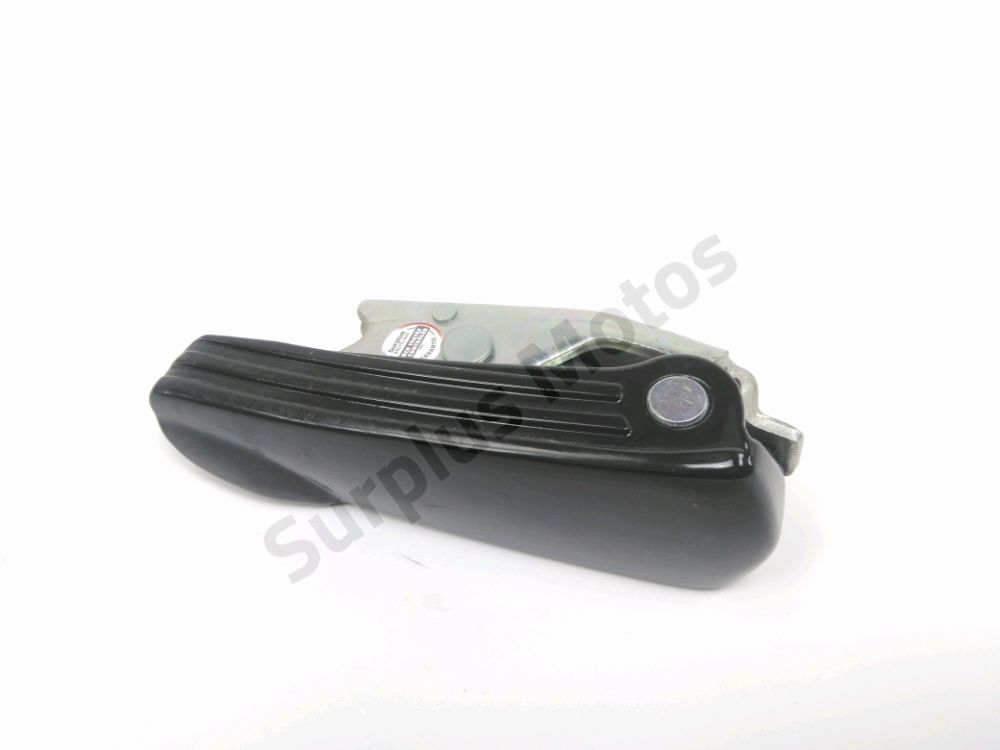 Platine et repose pieds arriere droit