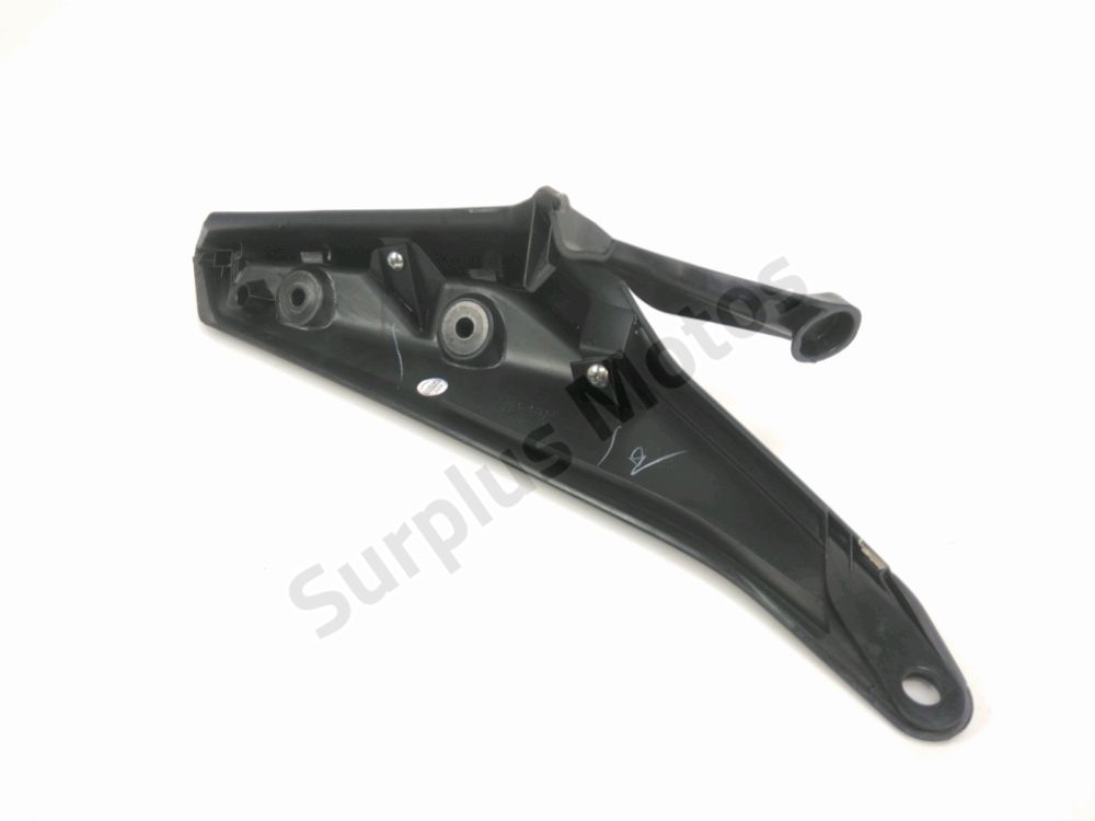 CARENAGE ARRIERE GAUCHE