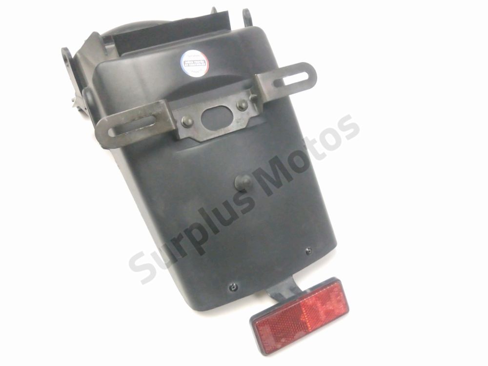 Support de plaque et eclairage