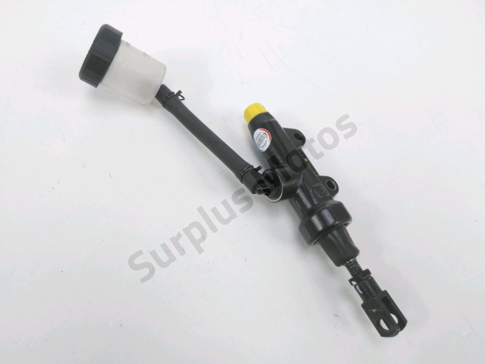 Maitre cylindre frein ar complet