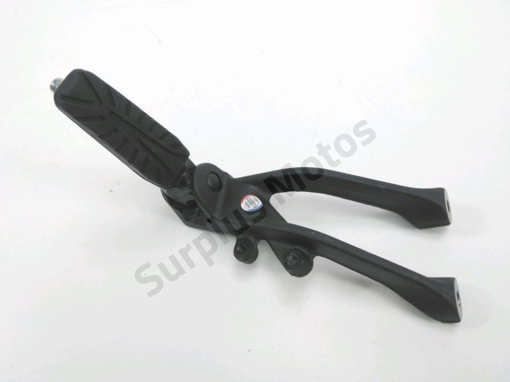 Platine et repose pieds arriere gauche occasion KTM DUKE 125 2024