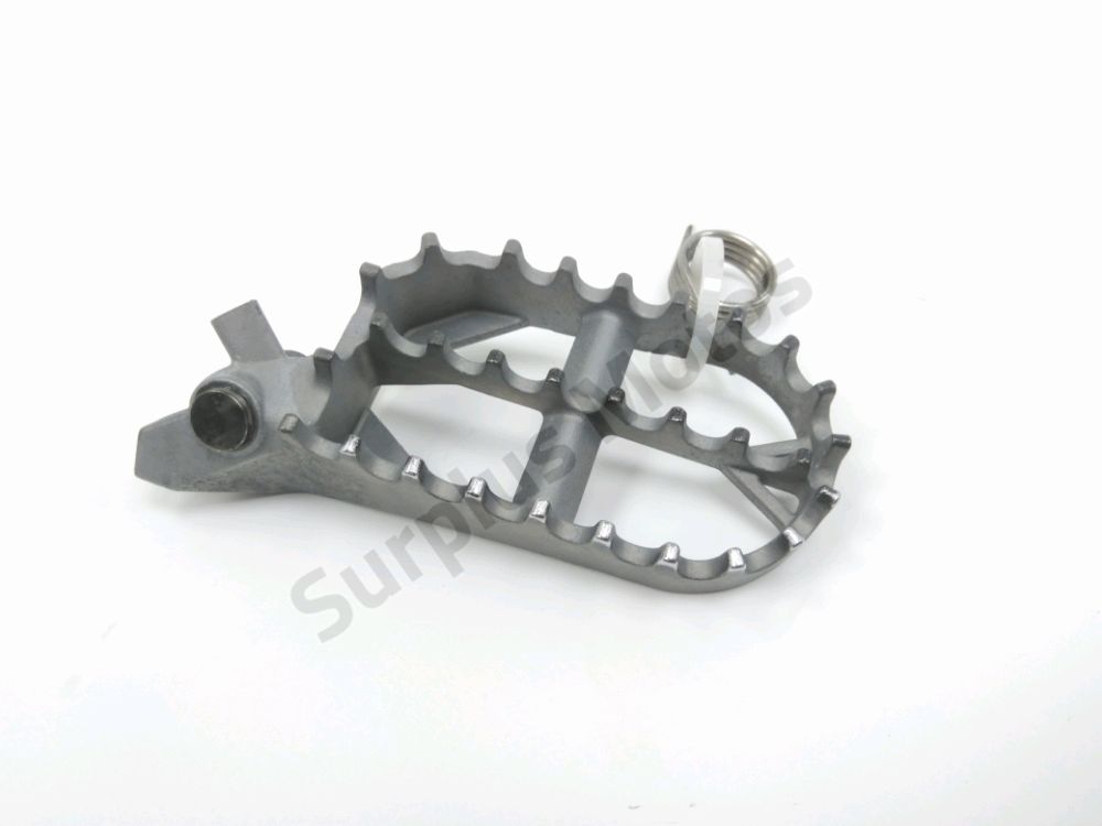 Repose pieds avant gauche