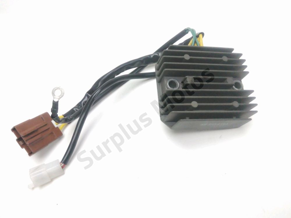 REGULATEUR DE TENSION