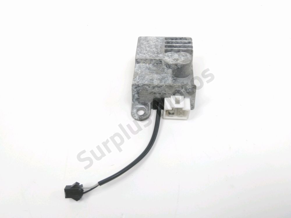 REGULATEUR DE TENSION