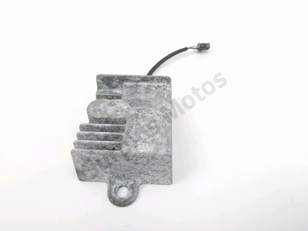REGULATEUR DE TENSION