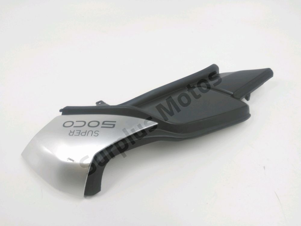 Carenage avant droit