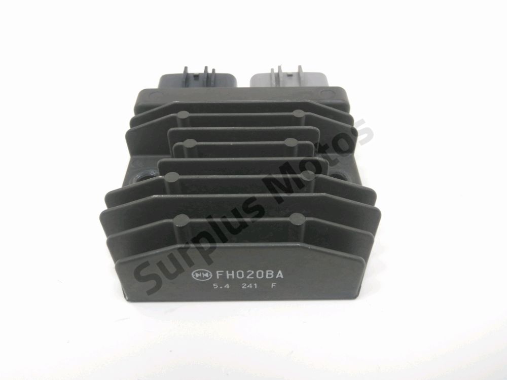 Regulateur de tension