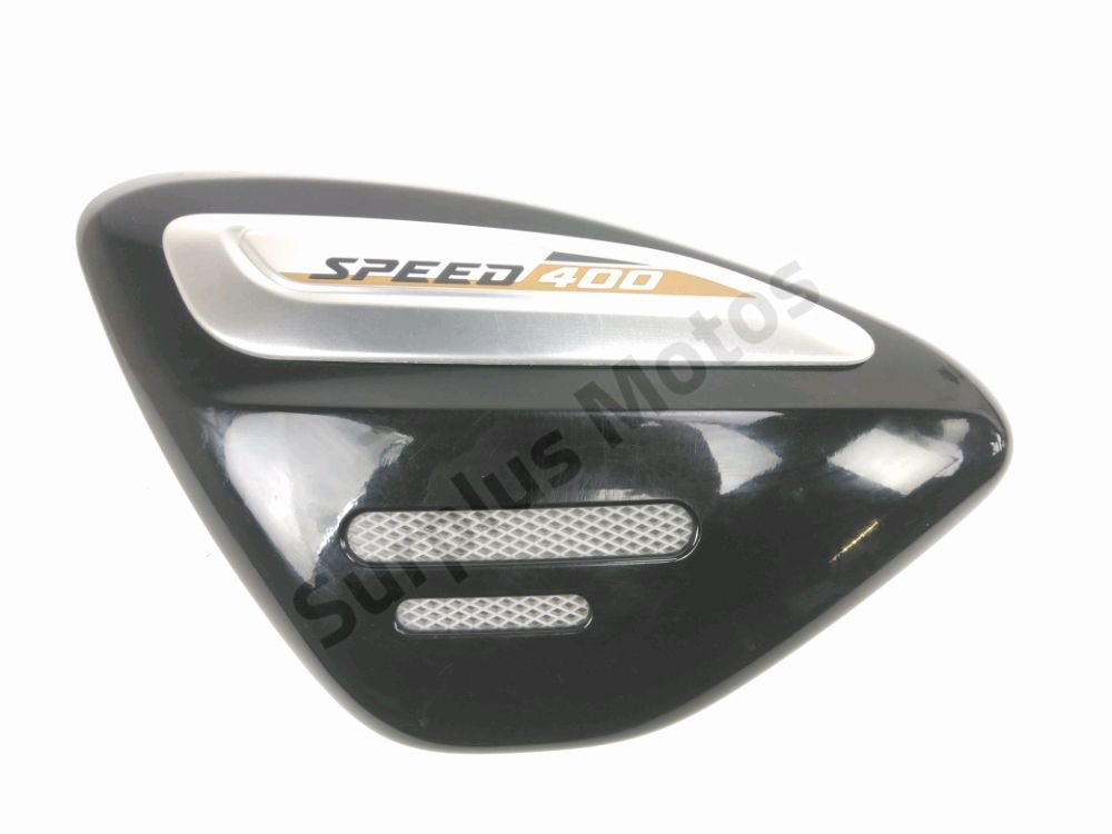 CACHE LATERAL GAUCHE