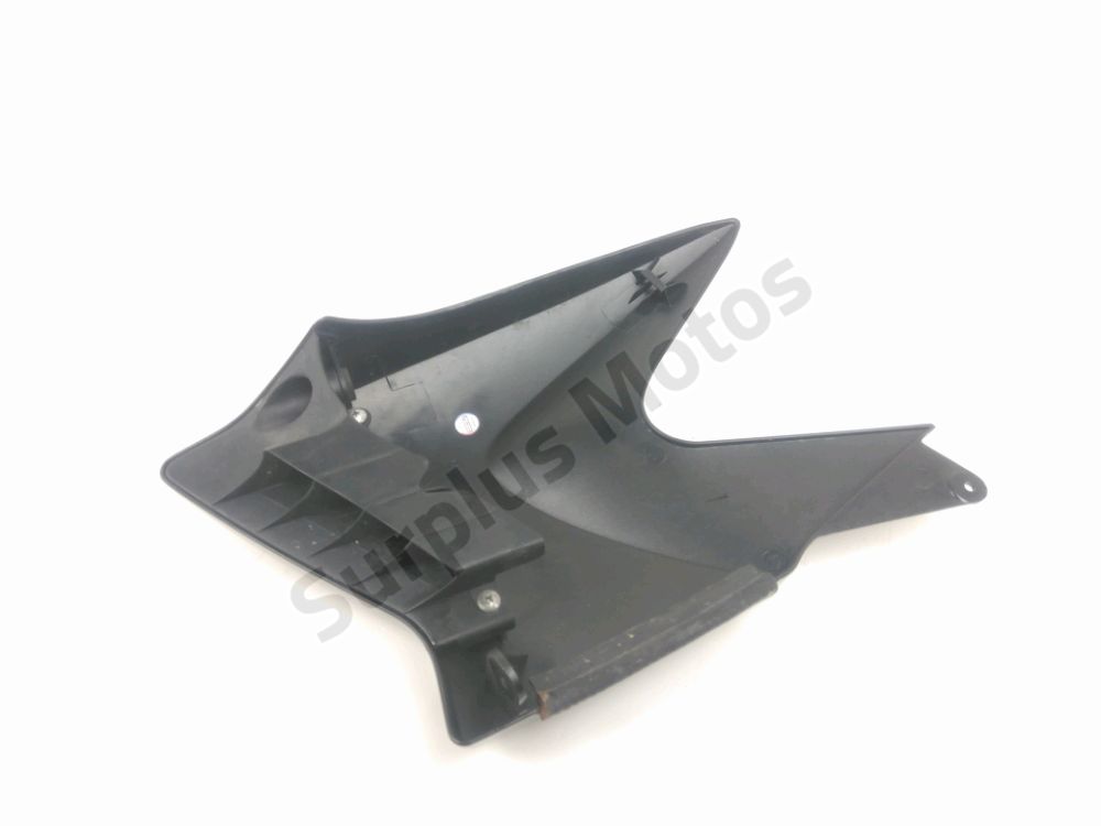 CARENAGE AVANT DROIT