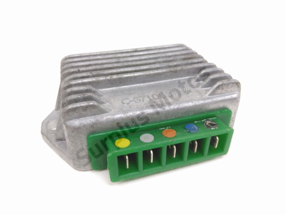 REGULATEUR DE TENSION