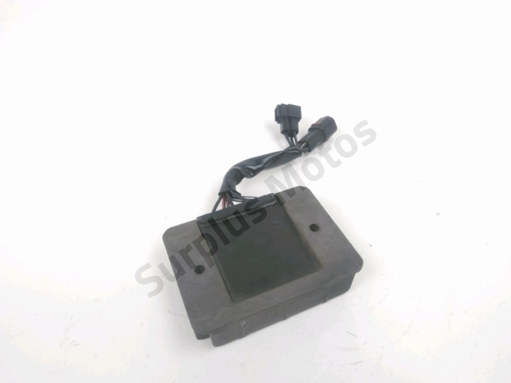 REGULATEUR DE TENSION