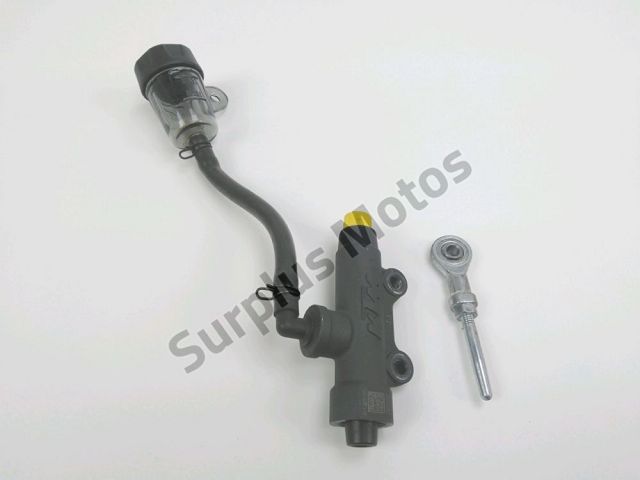 MAITRE CYLINDRE FREIN AR COMPLET